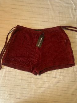 Pretty Little Thing burgundy shorts
