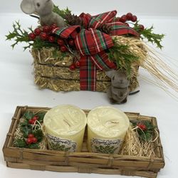 Vintage Christmas Set, Mice  Mouse On Bale Of Hay / Basket With 2 Votive Candles