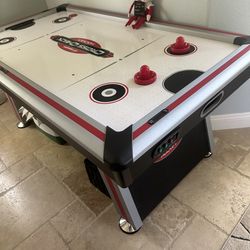 Air hockey Table For sale