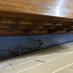 China cabinet With Glasses 