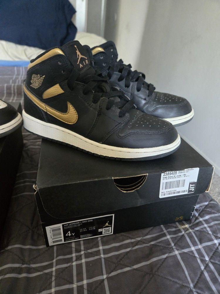 Shoes 5 Pairs