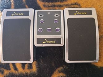 Donner Wireless Page Turner Foot Pedal/ comes with cable