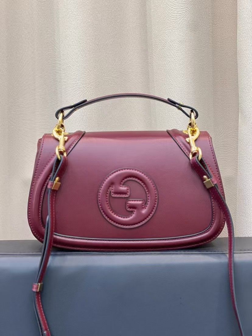 Gucci Red Shoulder and Crossbody Bag