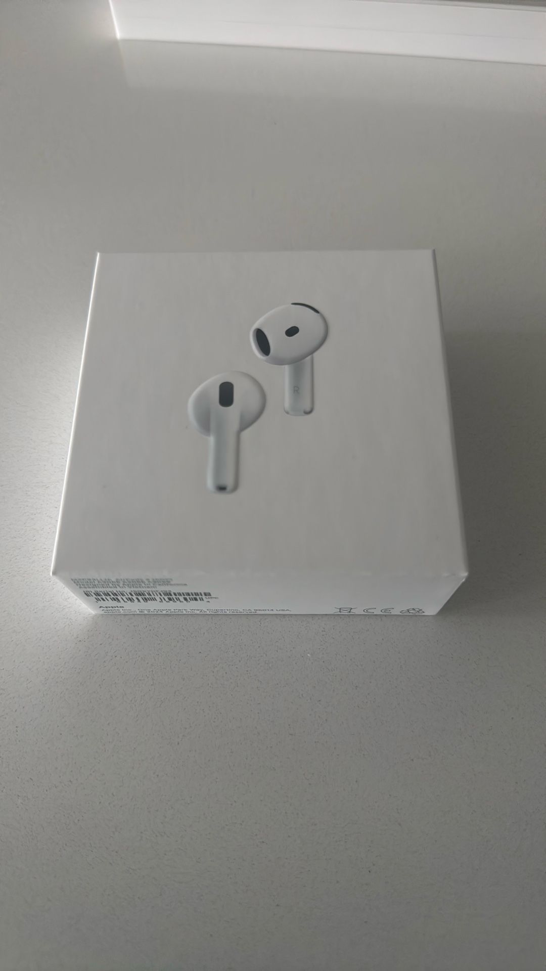 Apple Airpods 4 with Active Noise Cancellation