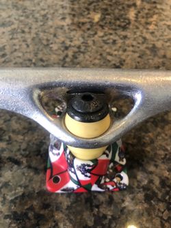 Vintage Nineties Grind King Skateboard Trucks