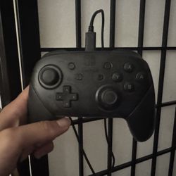 Nintendo Switch Pro Controller