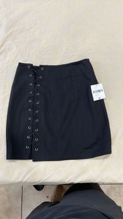 Forever 21 Black Skirt With Tags, Size M