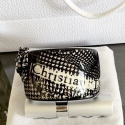  Christian Dior Cuff - Houndstooth Resin, Black &White