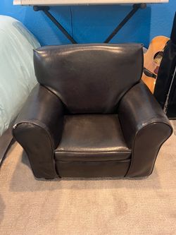 Child Magnolia Furniture Co Faux Leather Armchair