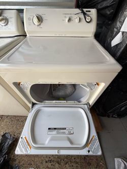 White Washer and Dryer Set