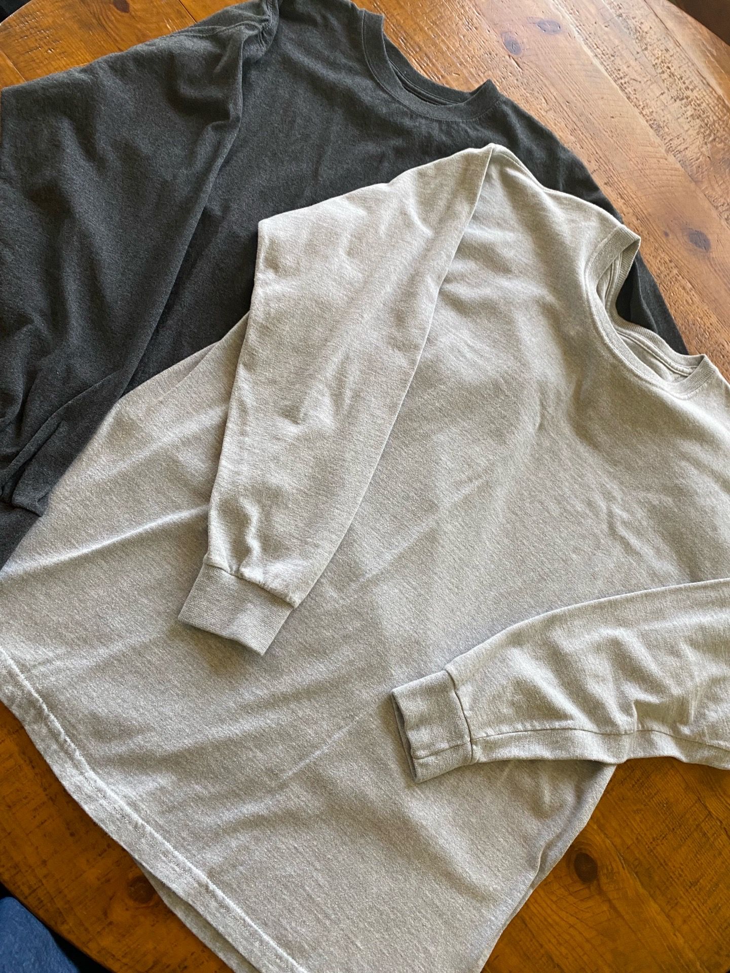 Men’s long sleeve t-shirts ($1 takes all)