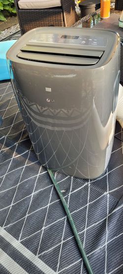 LG 8000 Btu portable A/C