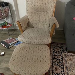 Rocking Chair 