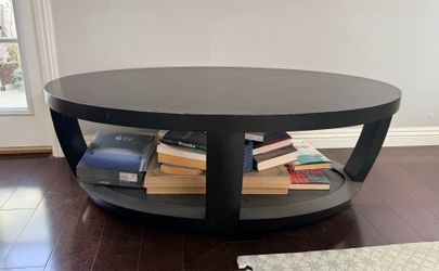 Wood Coffee Table with WHEELS