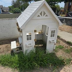 Wood Play house