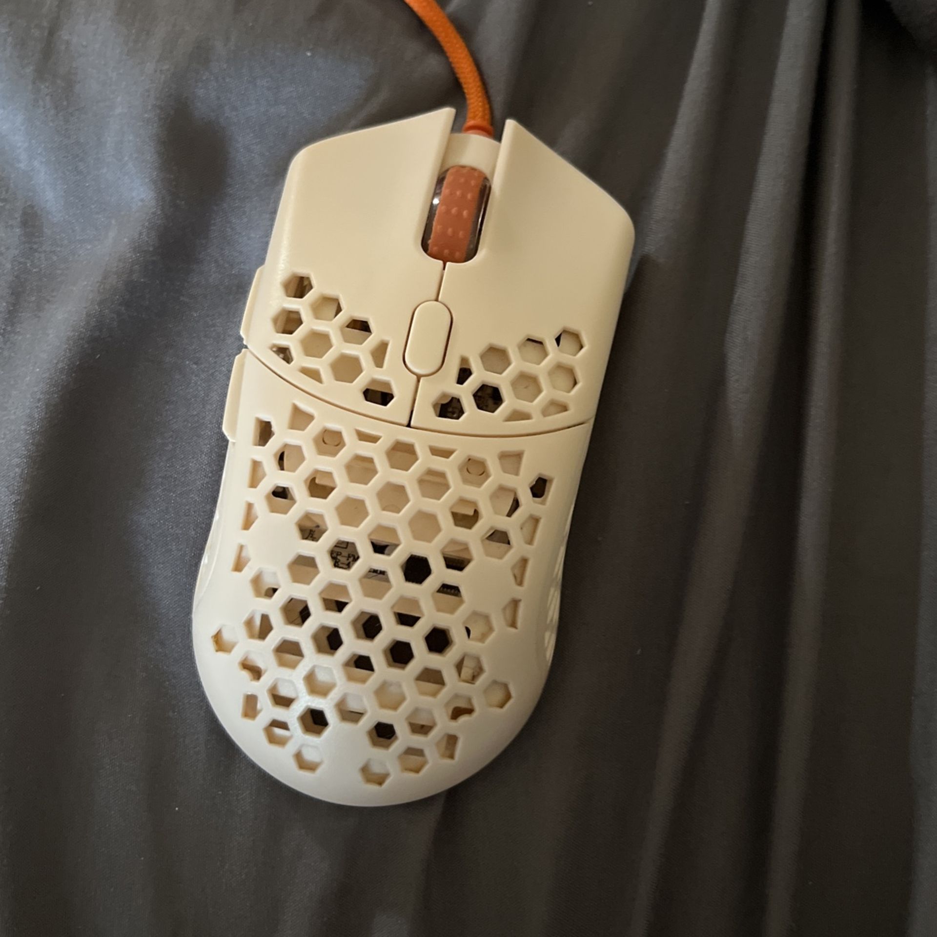 Capetown Final mouse ultralight 2