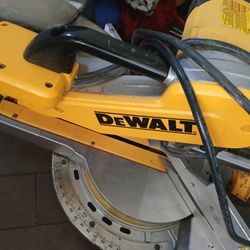 Dewalt 12" (305mn) double bevel sliding miter saw
