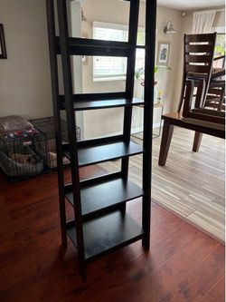 Bookshelf