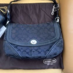 Coach Purse 100% Authenticity Guaranteed 