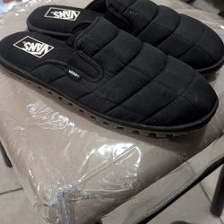 Men Vans  slides size 10-11