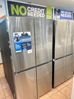 Samsung Flex Bespoke 23 cu. ft. Counter Depth 4-Door French Door Smart Refrigerator with Beverage Center