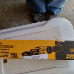 Dewalt Atomic 20v Max 3/8" Extended Reach Ratchet