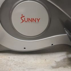Sunny Row Machine exercise equipment
