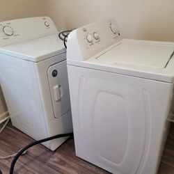Full Size Washer Dryer Set