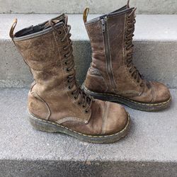 Dr Martens Miranda Boots Size EU 39