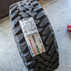 Toyo 35x12.50x17 MT  