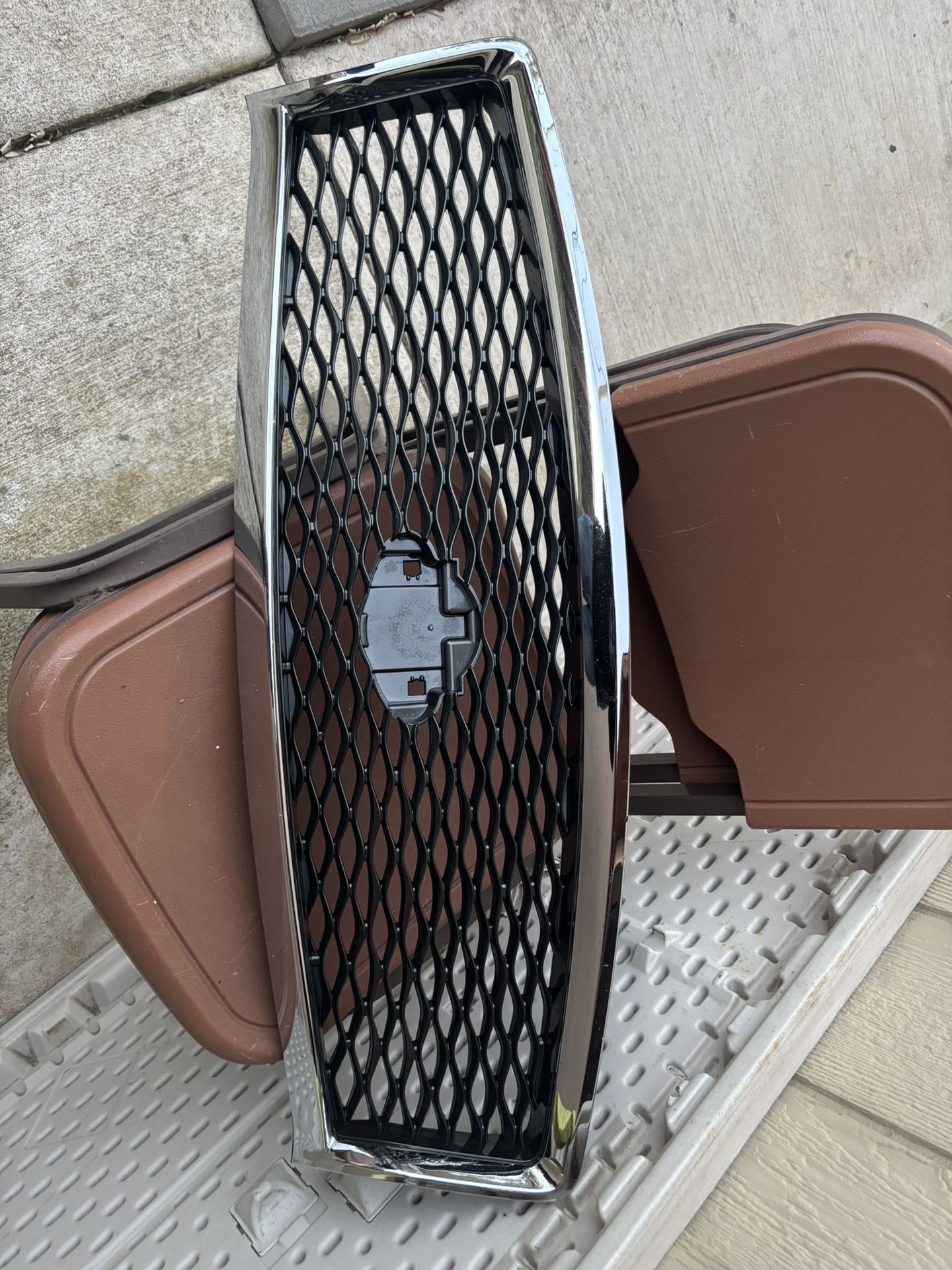Front Grille For Infiniti Q50