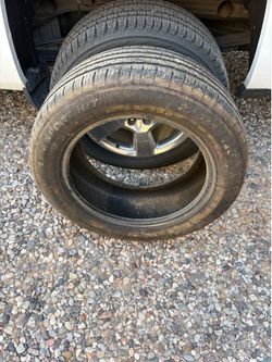 Tire fits 2017 Silverado
