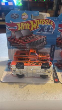 Hot wheels xL 83 Chevy Silverado