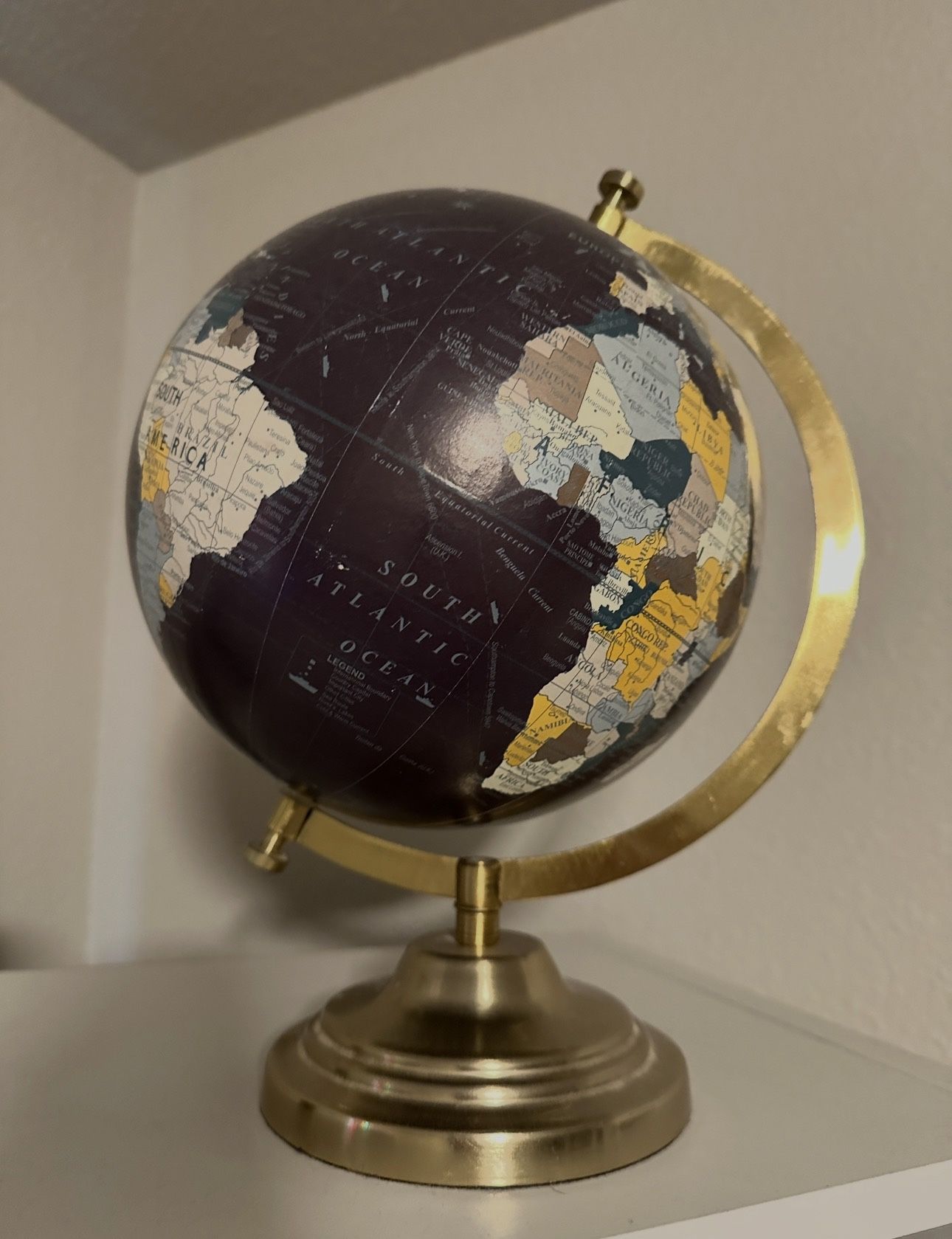 Globe Home Decor