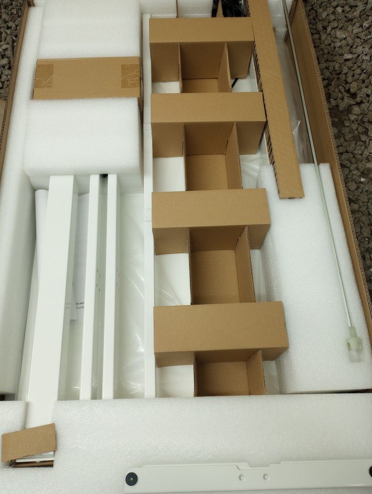 New FLEXISPOT Essential White electric Standing Desk 48 x 24 Inches Whole-Piece Desk Board.