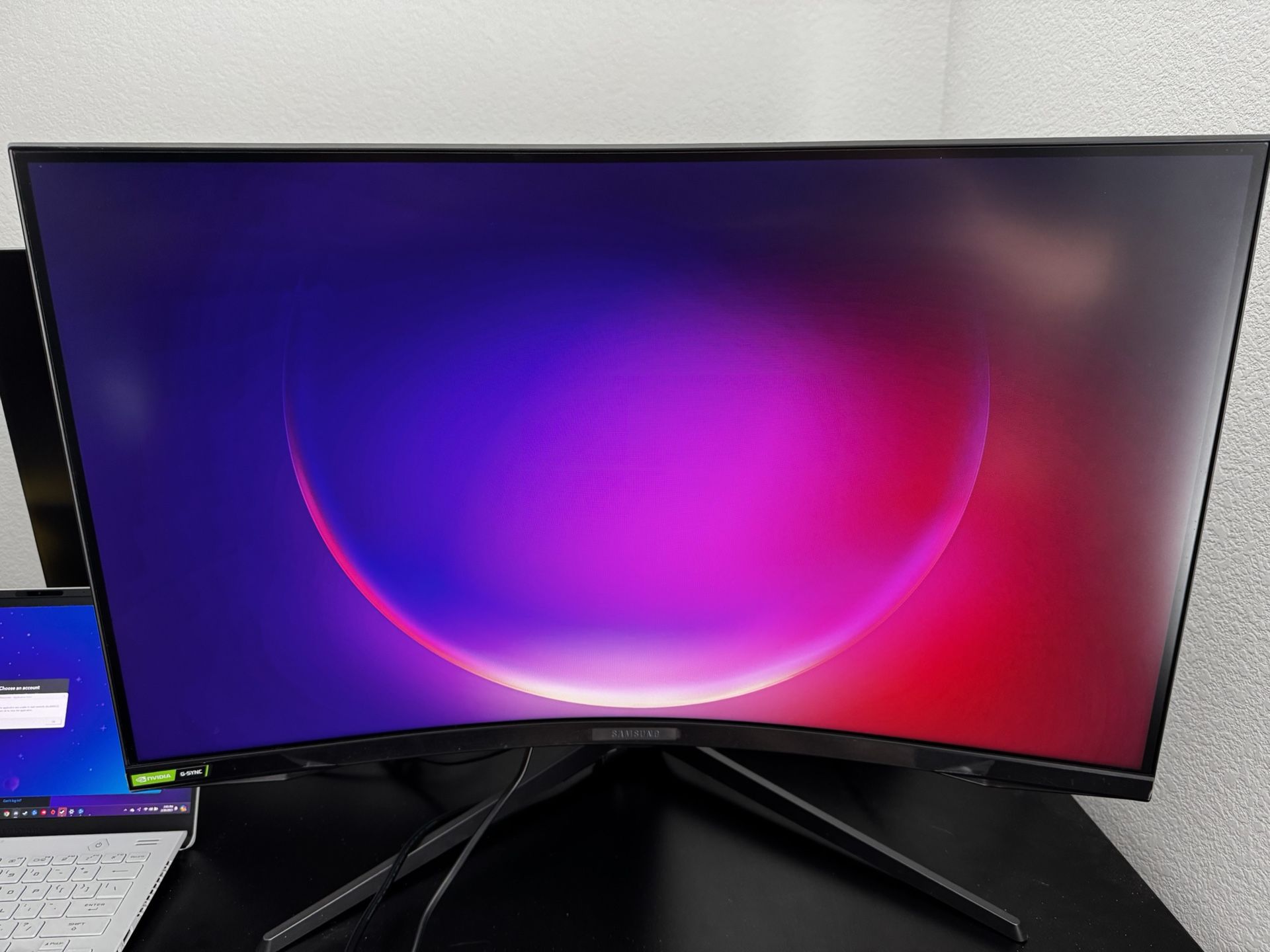 32” Samsung Odyssey G7 Curved Gaming Monitor 1440p 240Hz