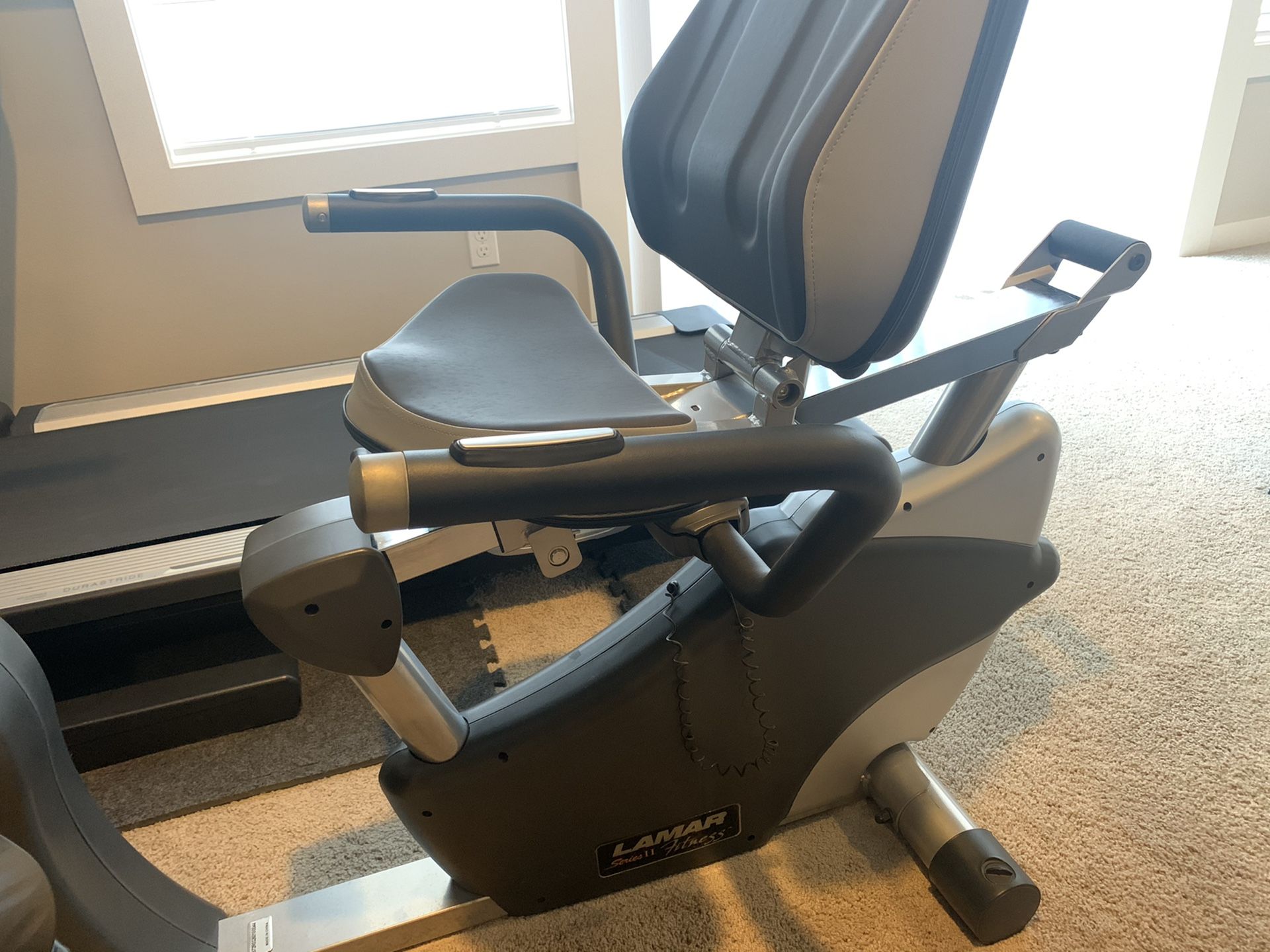 Lamar Series II Fitness S72R Recumbent Exercise Bike for Sale in