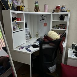 IKEA MICKE CORNER DESK