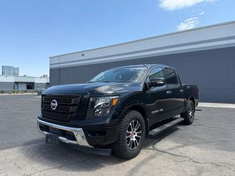2020 Nissan Titan Crew Cab