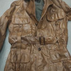 Women Leather Jacket Size Large😃😃😃