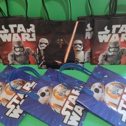 8 Pcs Assorted Star Wars Authentic Goodie Party Favor Birthday Gift Loot Bags.
