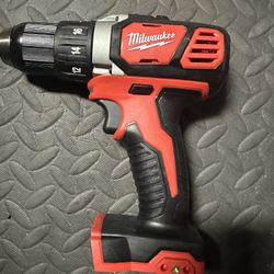 M18 18V Lithium-lon Cordless 1/2 in. Drill Driver (Tool-Only)