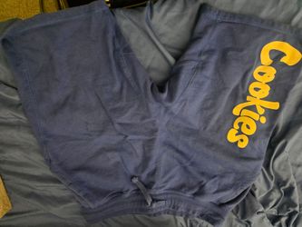 Cookies shorts xl fit like large