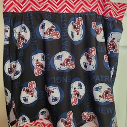 Beautiful and Unique Tennis Skirt. Size Large