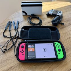 Nintendo Switch Oled  With Case & Joysticks