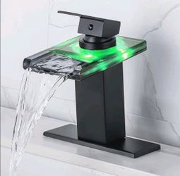 K-MB014. Led Matte Black  waterfall glass bathroon  faucet