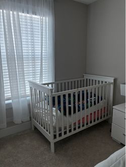 Baby crib