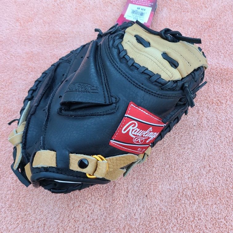 New Rawlings Baseball Catchers Mit Glove