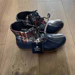 Sperry Boots Size6,5