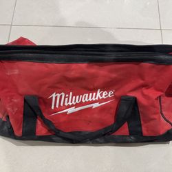 Milwaukee Large Bag